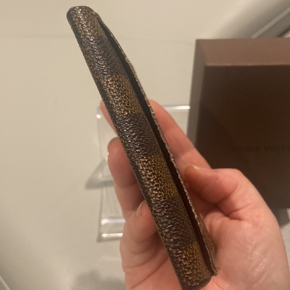 ππ
π«π·LOUIS VUITTON CARD HOLDER Damier Ebene - Picture 5 of 7
